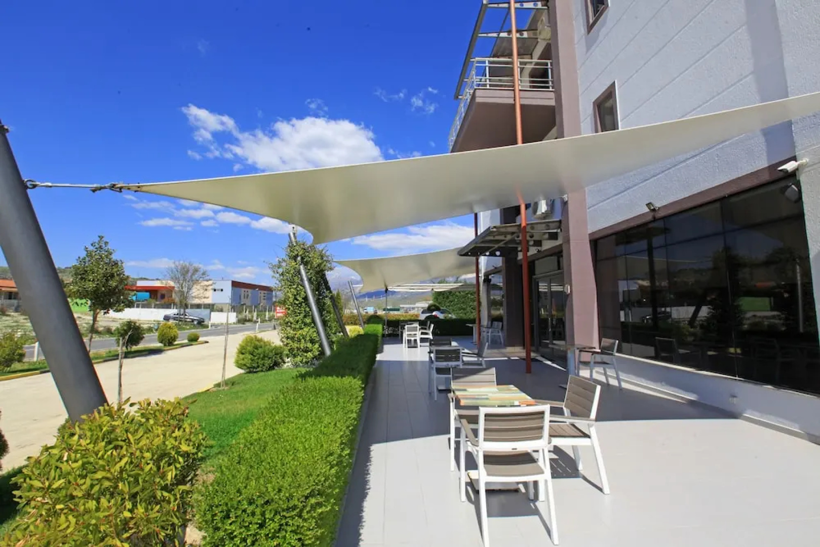 White Palace Hotel
