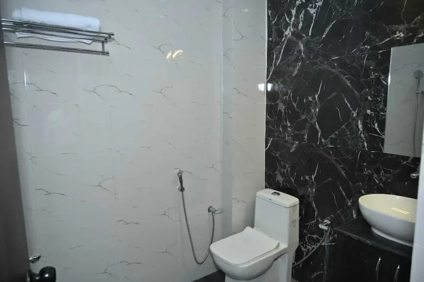 Hotel Shantam Regency