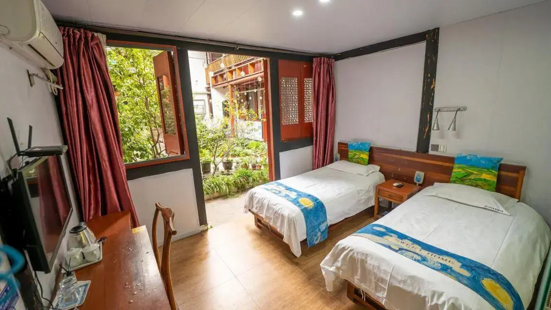 Shaoxing Luxun Native Place Youth Hostel