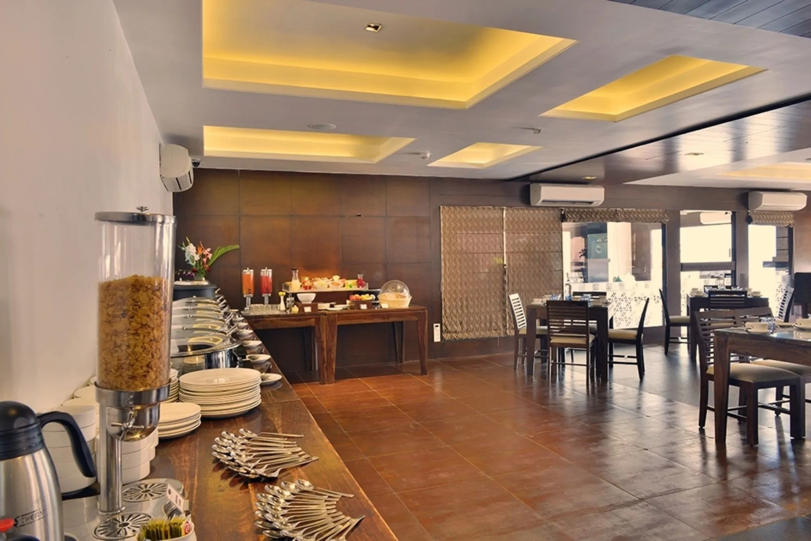 Gen X Vadodara 1589 Hotel