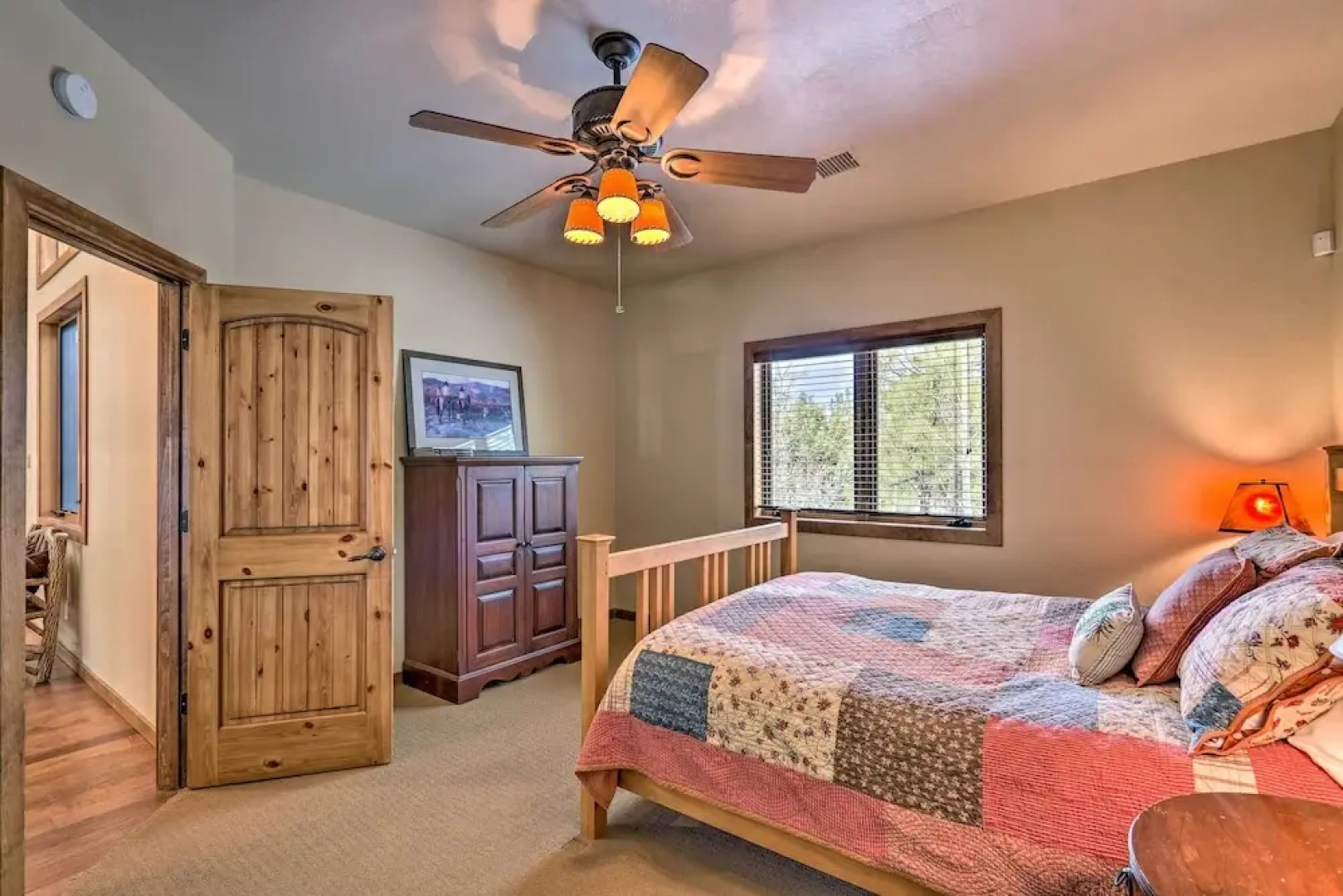 Furnished Deck + Fire Pit: Show Low Hideaway!