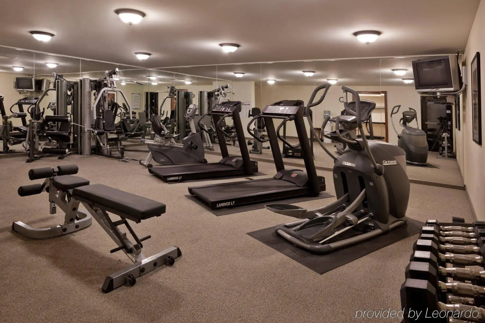 Staybridge Suites Cleveland Mayfield Heights Beachwood by IHG