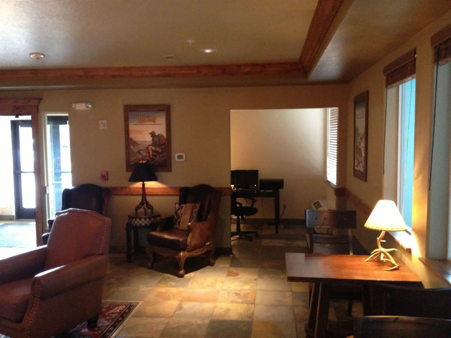 Yellowstone Park Hotel