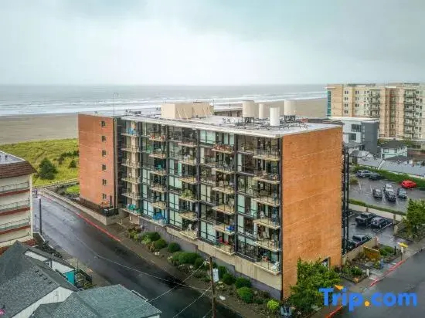 Sand & Sea Apartments