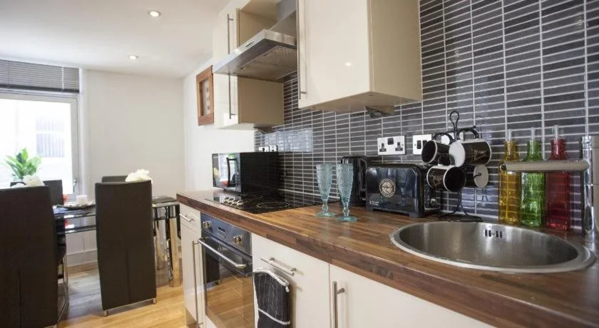 Lux Aparts Huddersfield Central