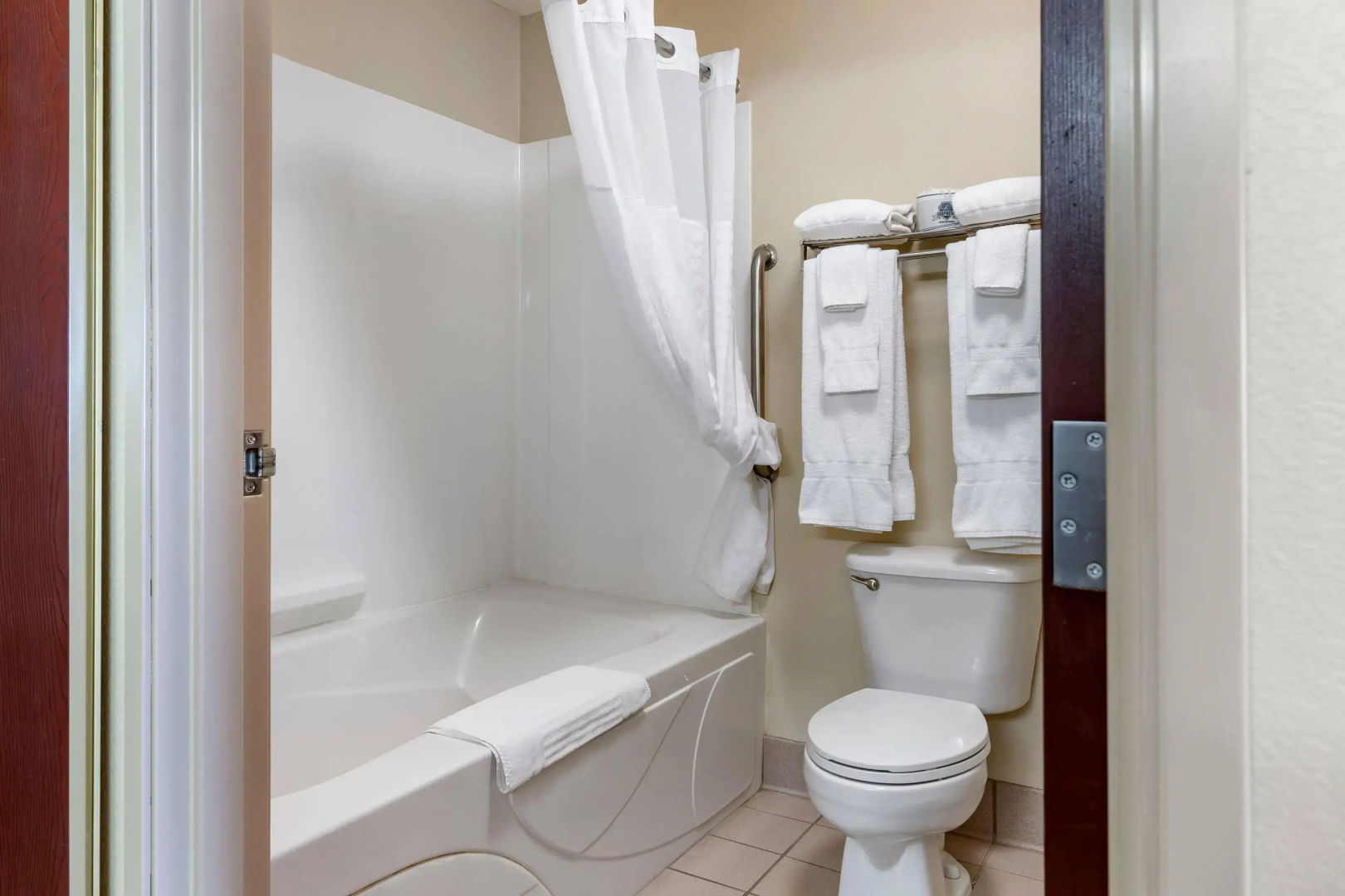 Comfort Suites Grandville - Grand Rapids SW