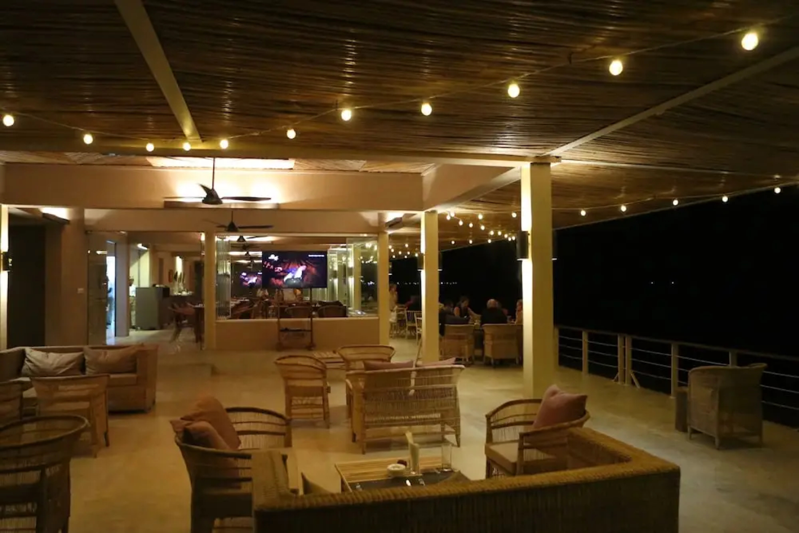 Kirimizi - Hotel & Restaurante