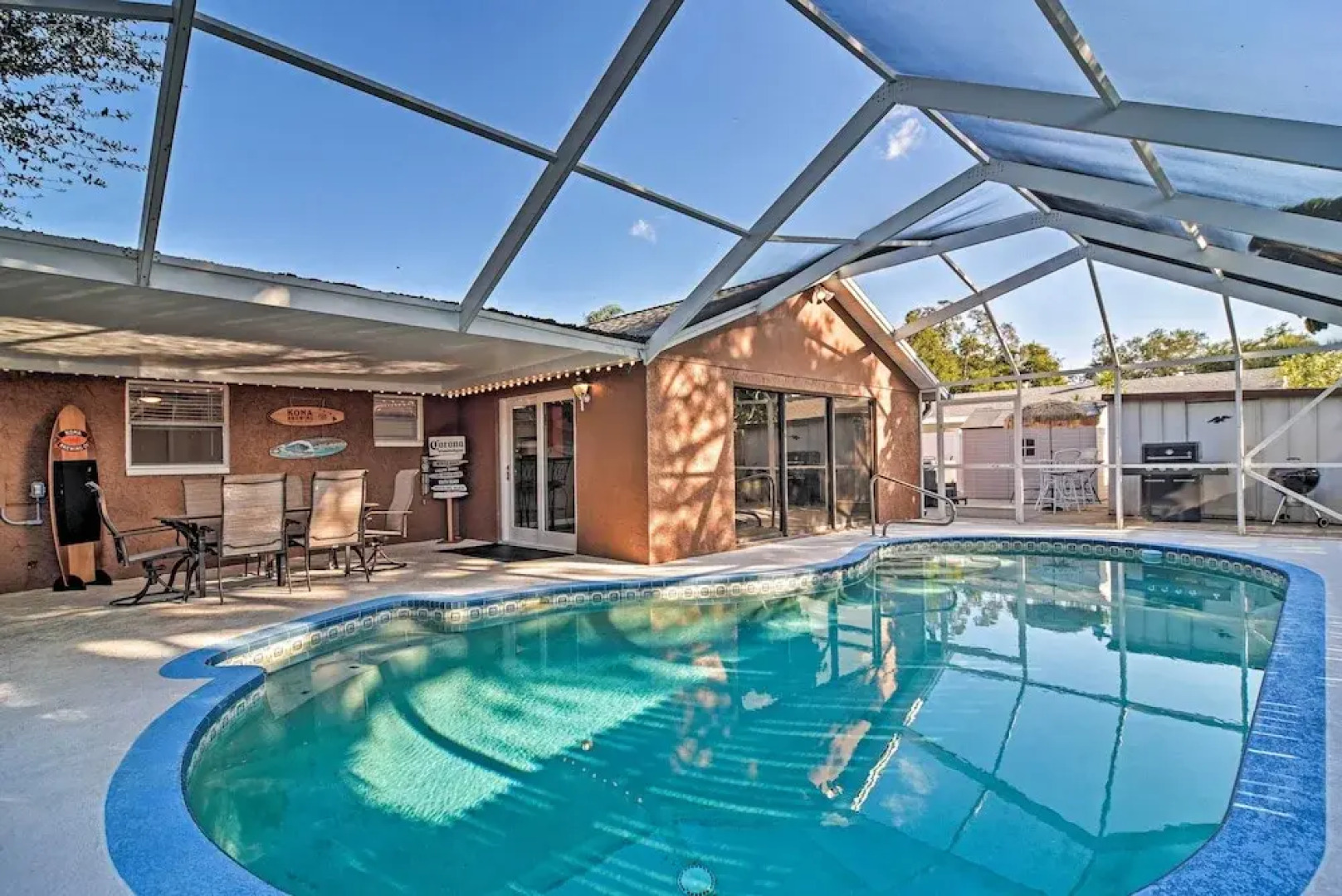 Idyllic Largo Escape w/ Private Pool & Lanai!