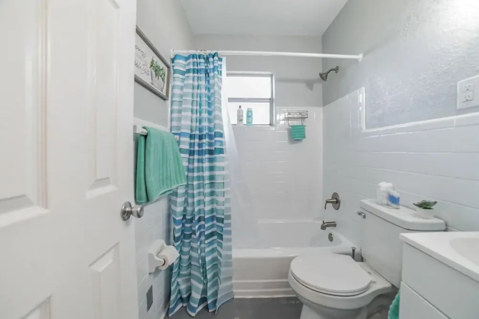 Cozy Plant City Home by RedAwning