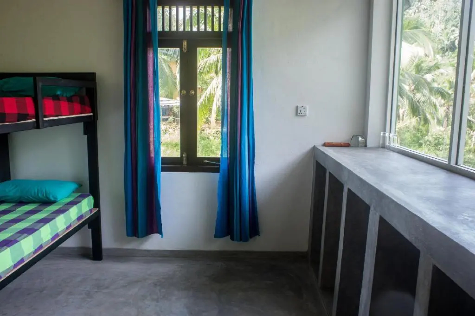Sinharaja Hostel
