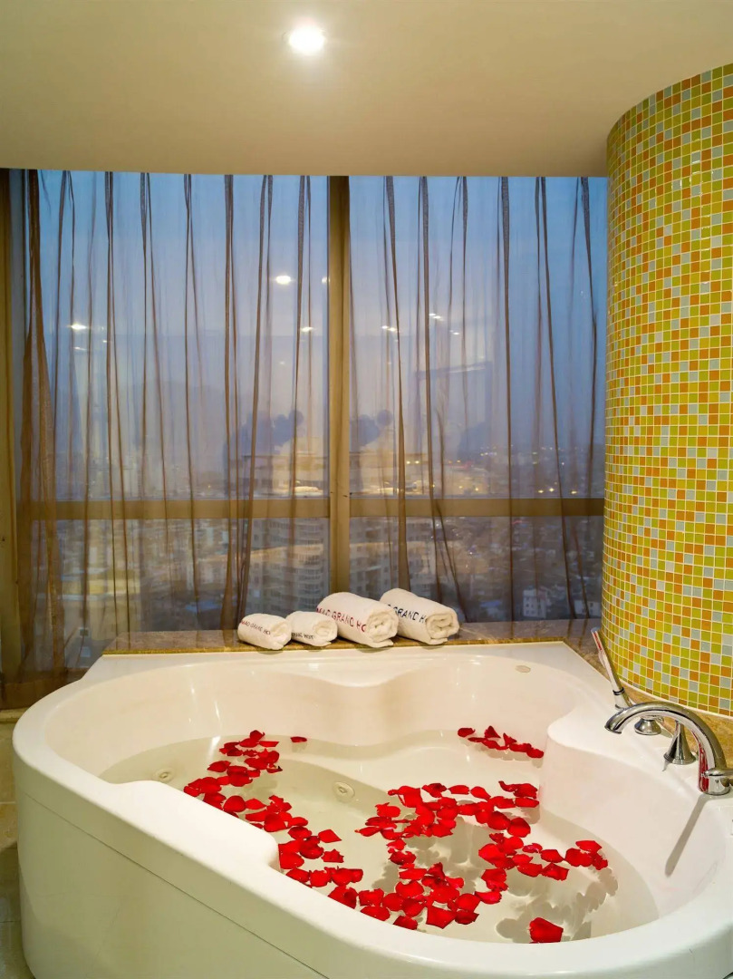 Wenzhou Guomao Grand Hotel