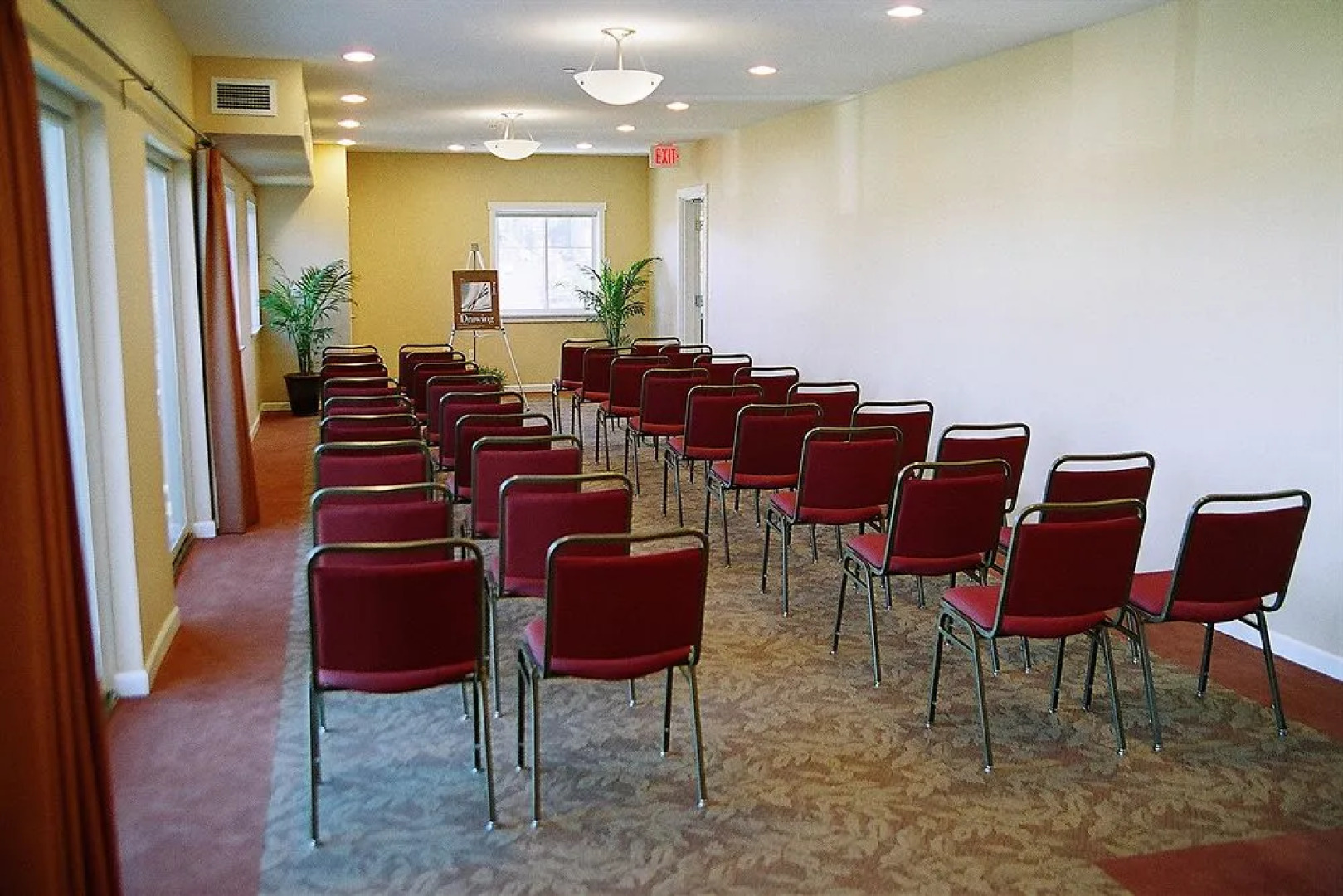 Rivertide Suites Hotel