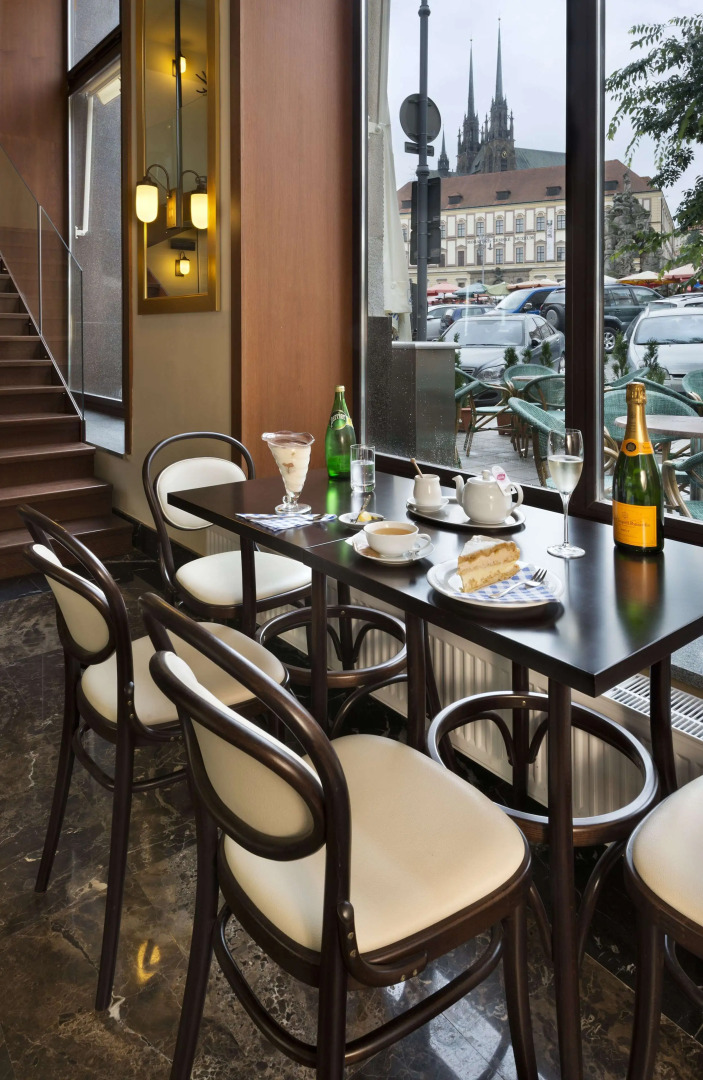 Grandezza Hotel Luxury Palace