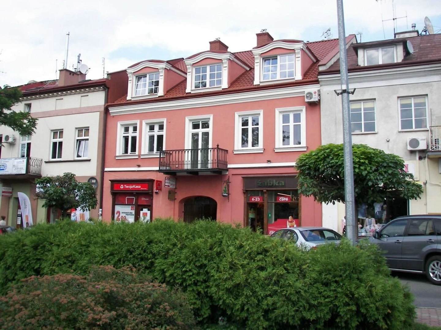 a cut a cut in a cut