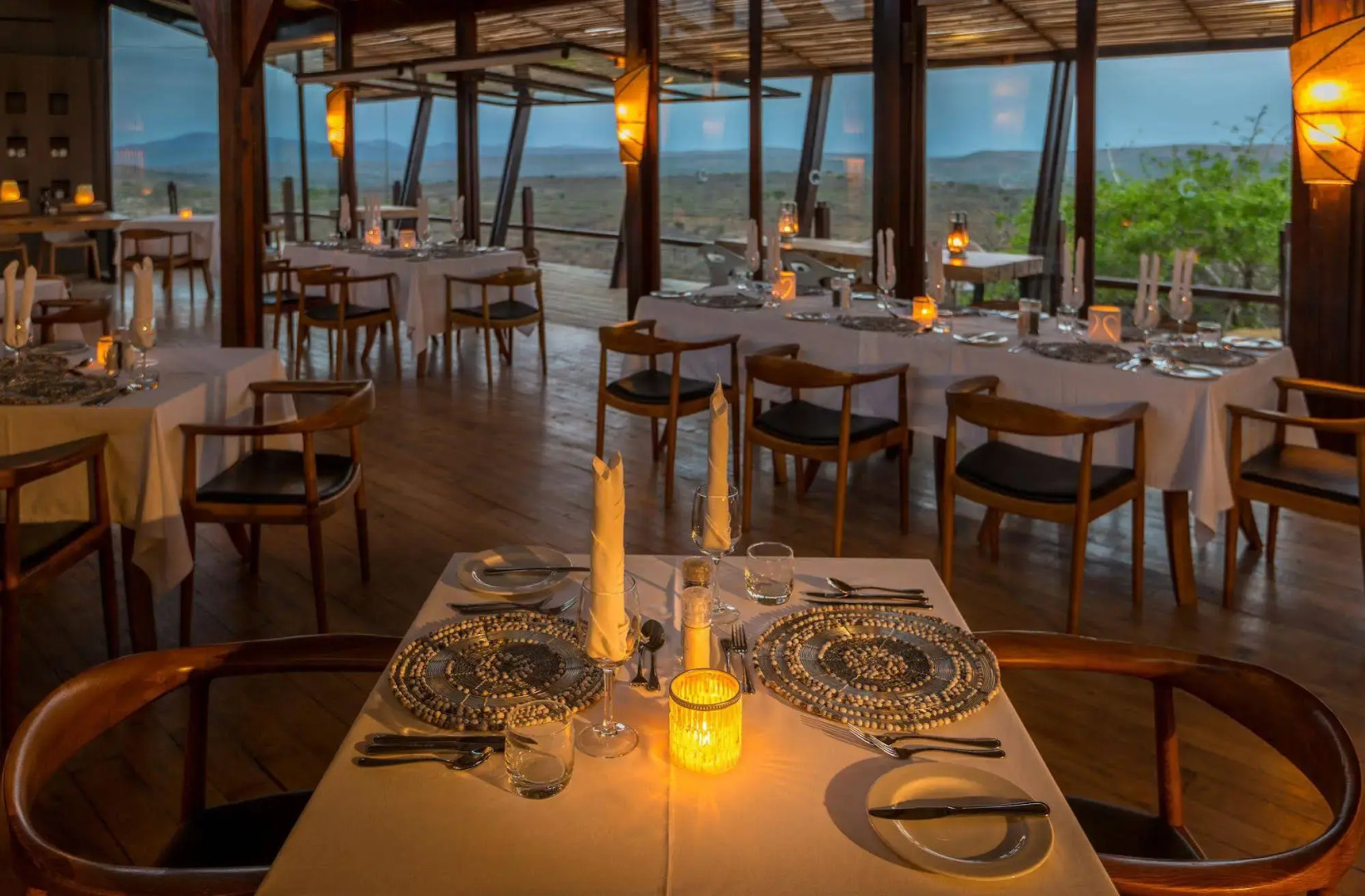 Rhino Ridge Safari Lodge