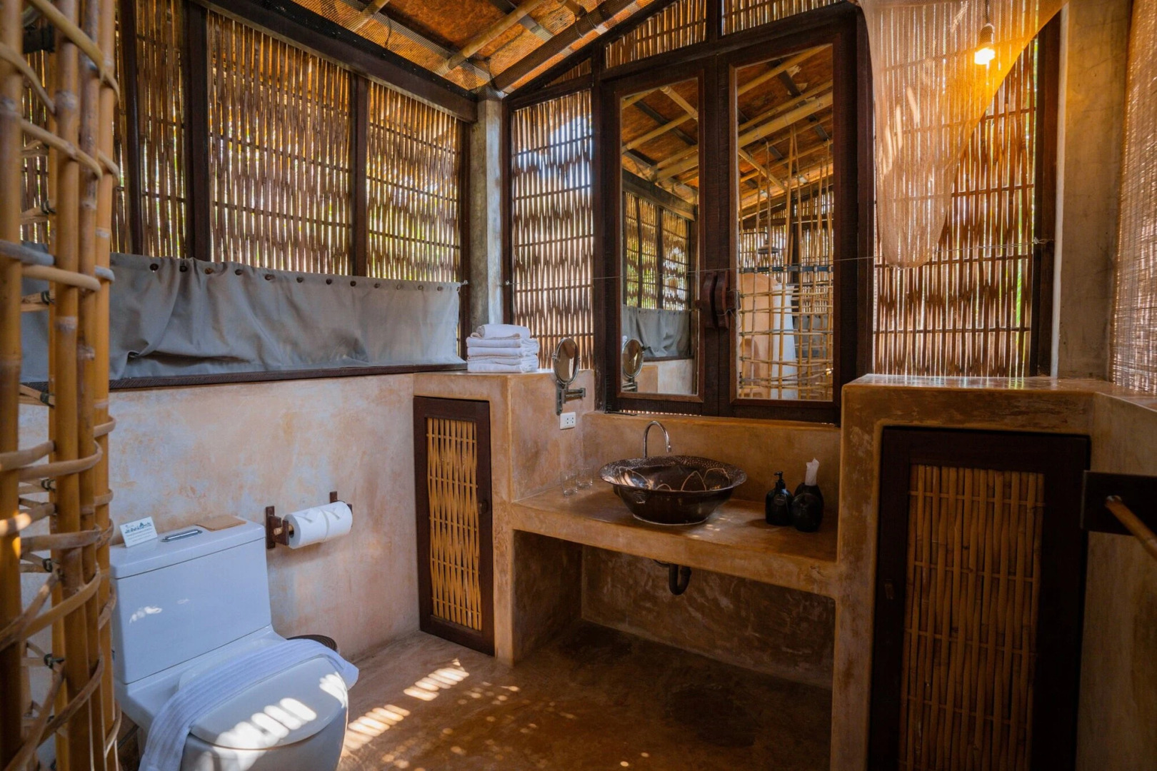 La A Natu Sam Roi Yot