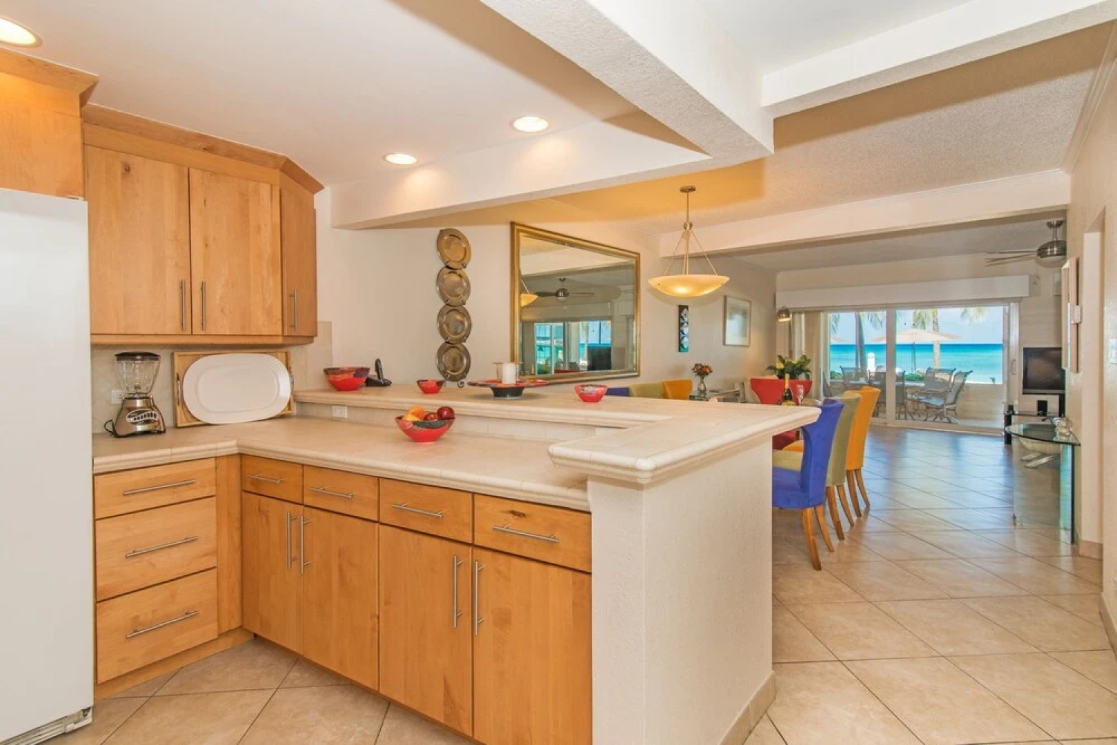 The Colonial Club, Oceanfront Condos