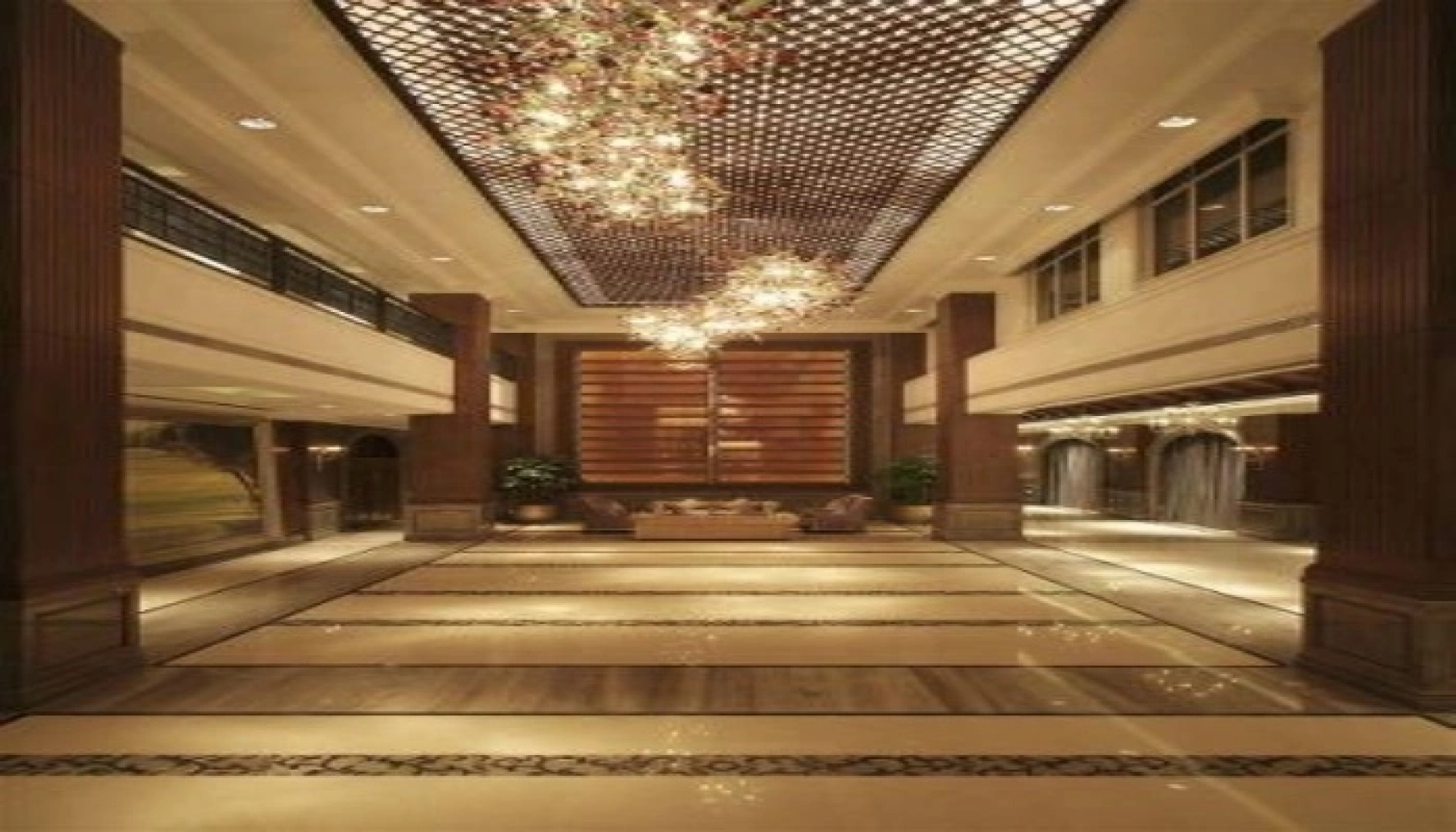 Golden Elephant Golf Hotel