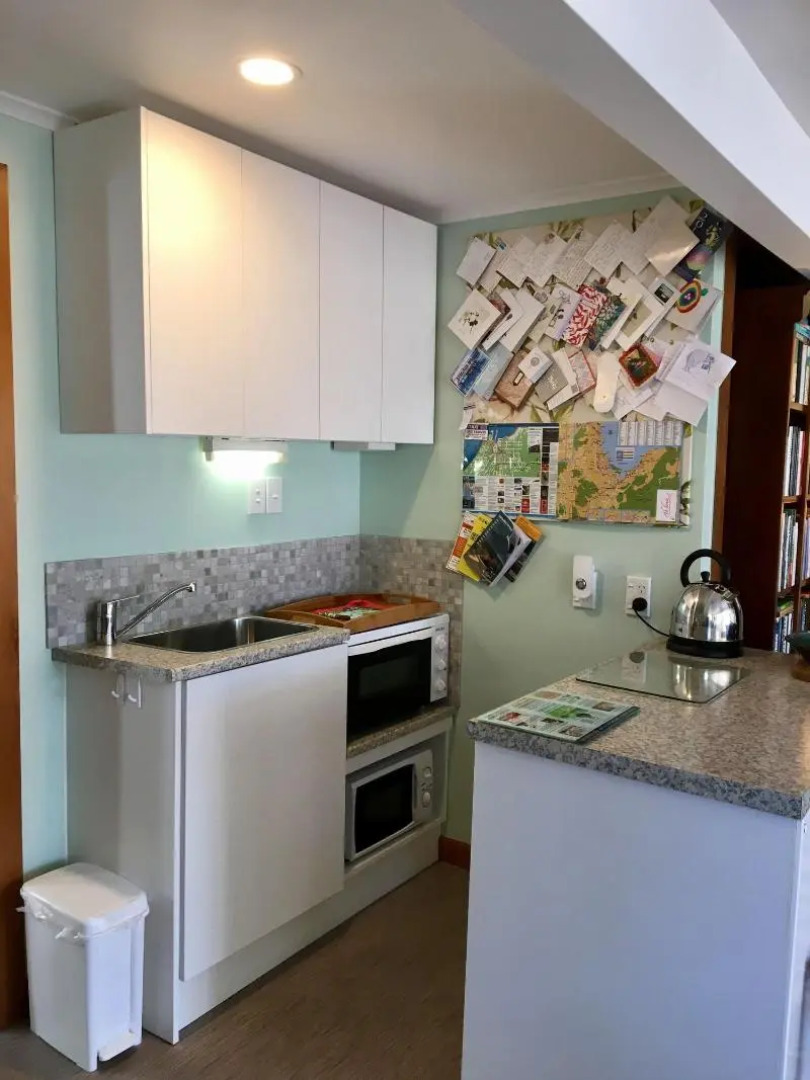 Ah House Nelson City B&B