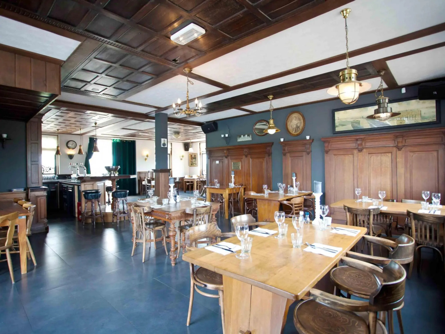 Detached, comfortable chalet with dishwasher, 8 km. from Hoorn