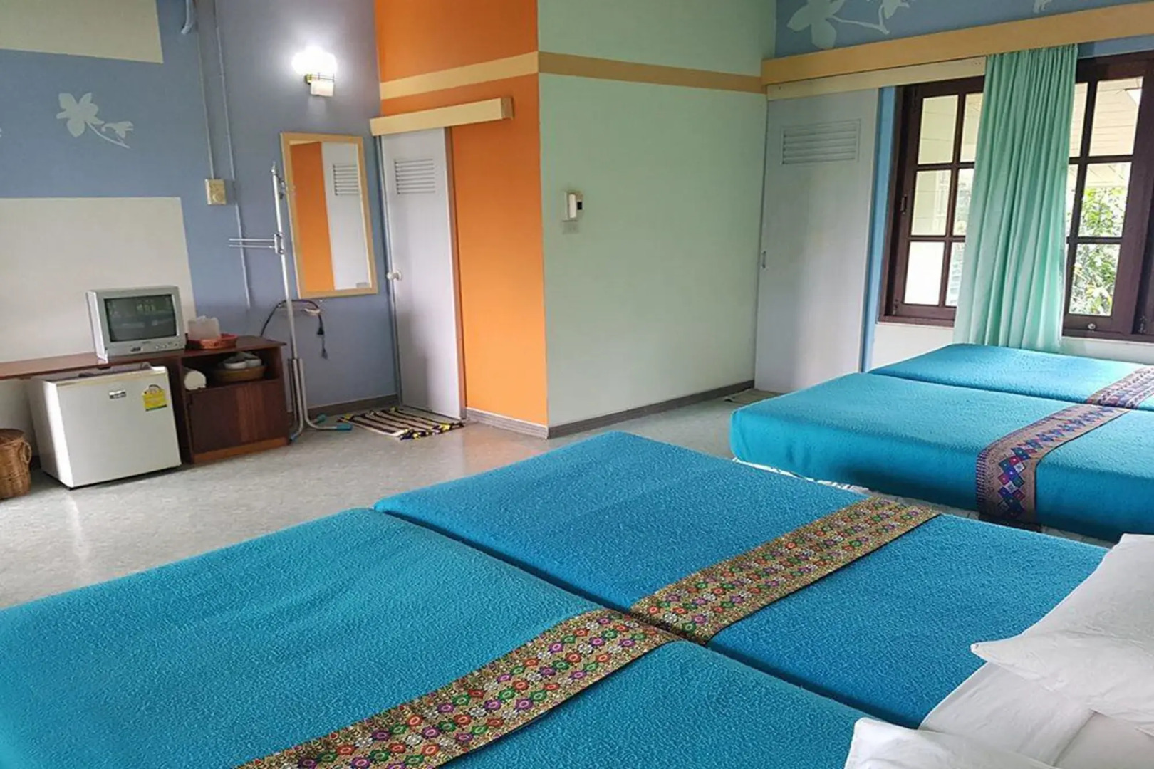 Rai Fhun Pen Jing Resort