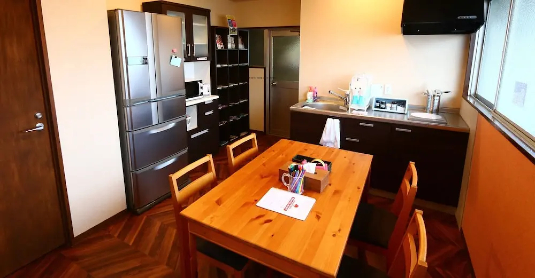 RED HELMET House＆Sports Bar Hiroshima - Hostel