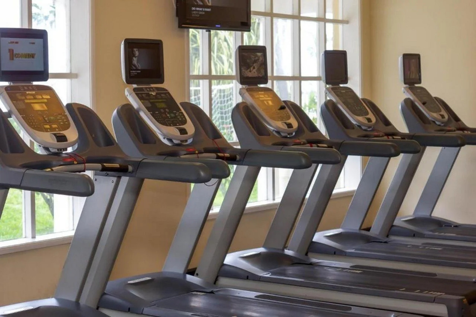 British Colonial - Nassau