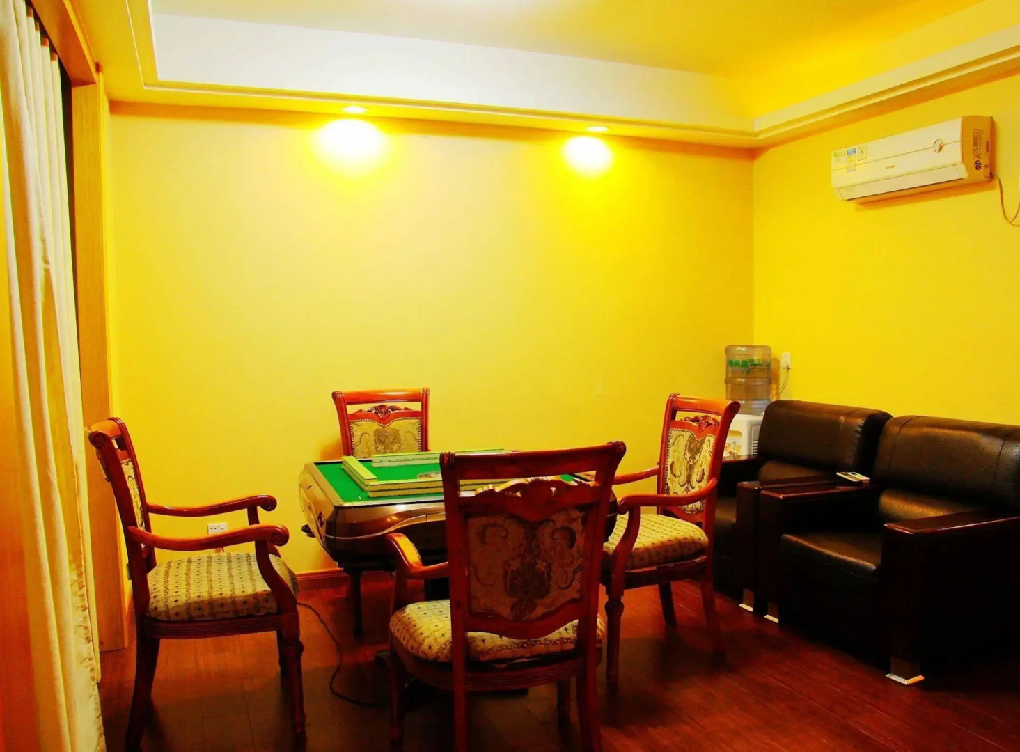 Hong Bao Fashion Hotel(Changan Vanke Wanda)