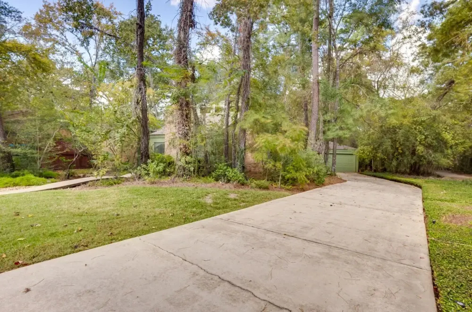 Serene + Spacious Spring Home w/ Forest Views!