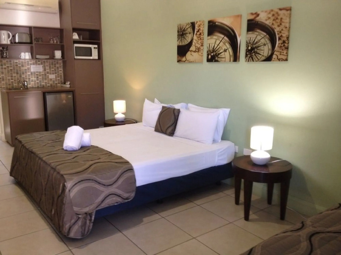 Sandcastles 1770 Motel & Resort