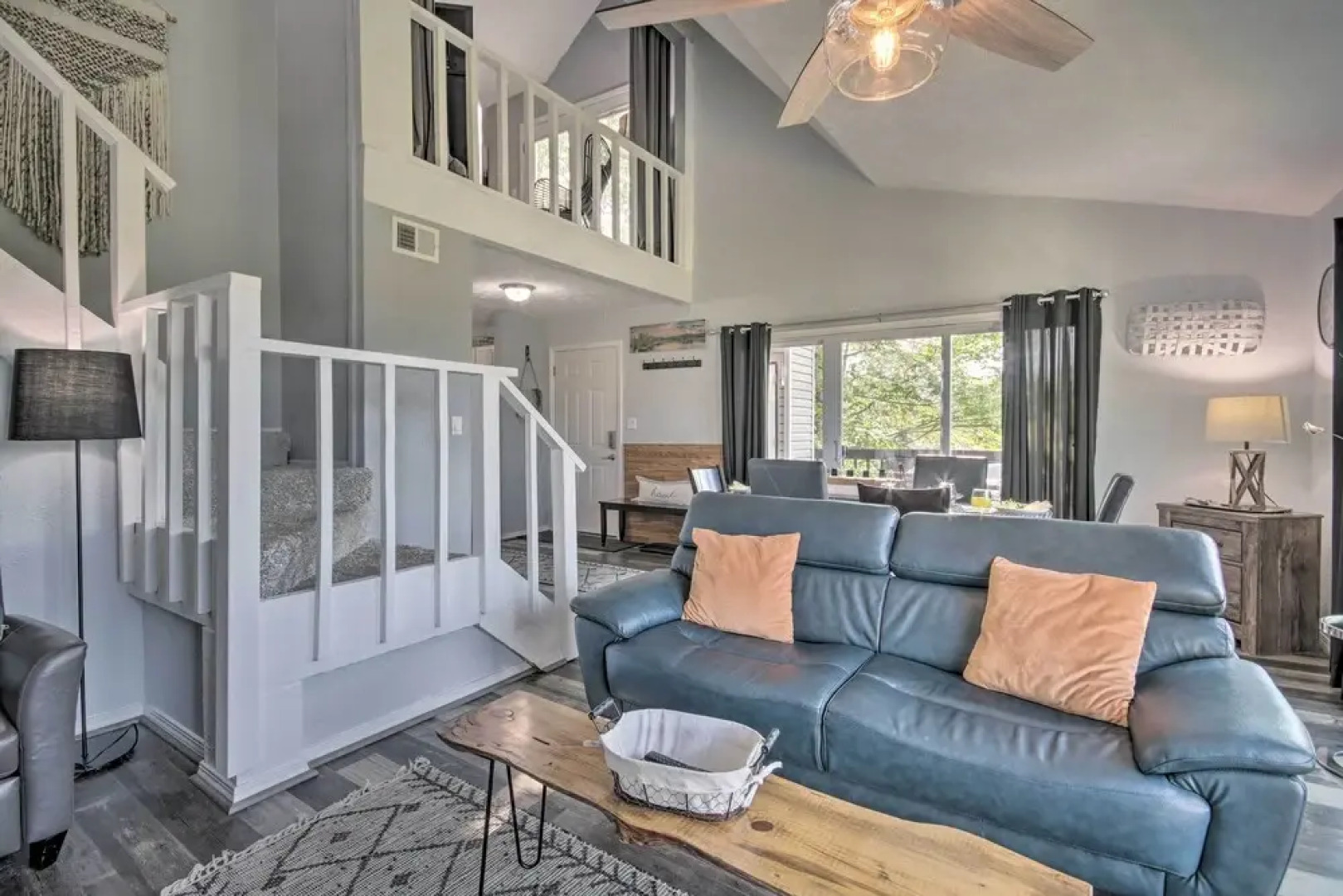 Condo w/ Golf Courses On-site < 1 Mi to Lake