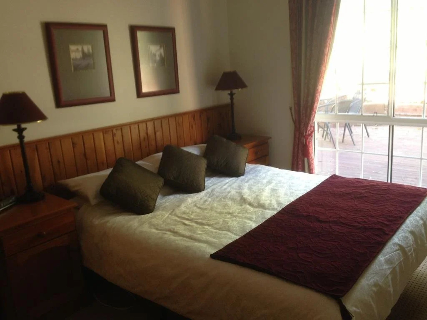 Elizas on the Murray