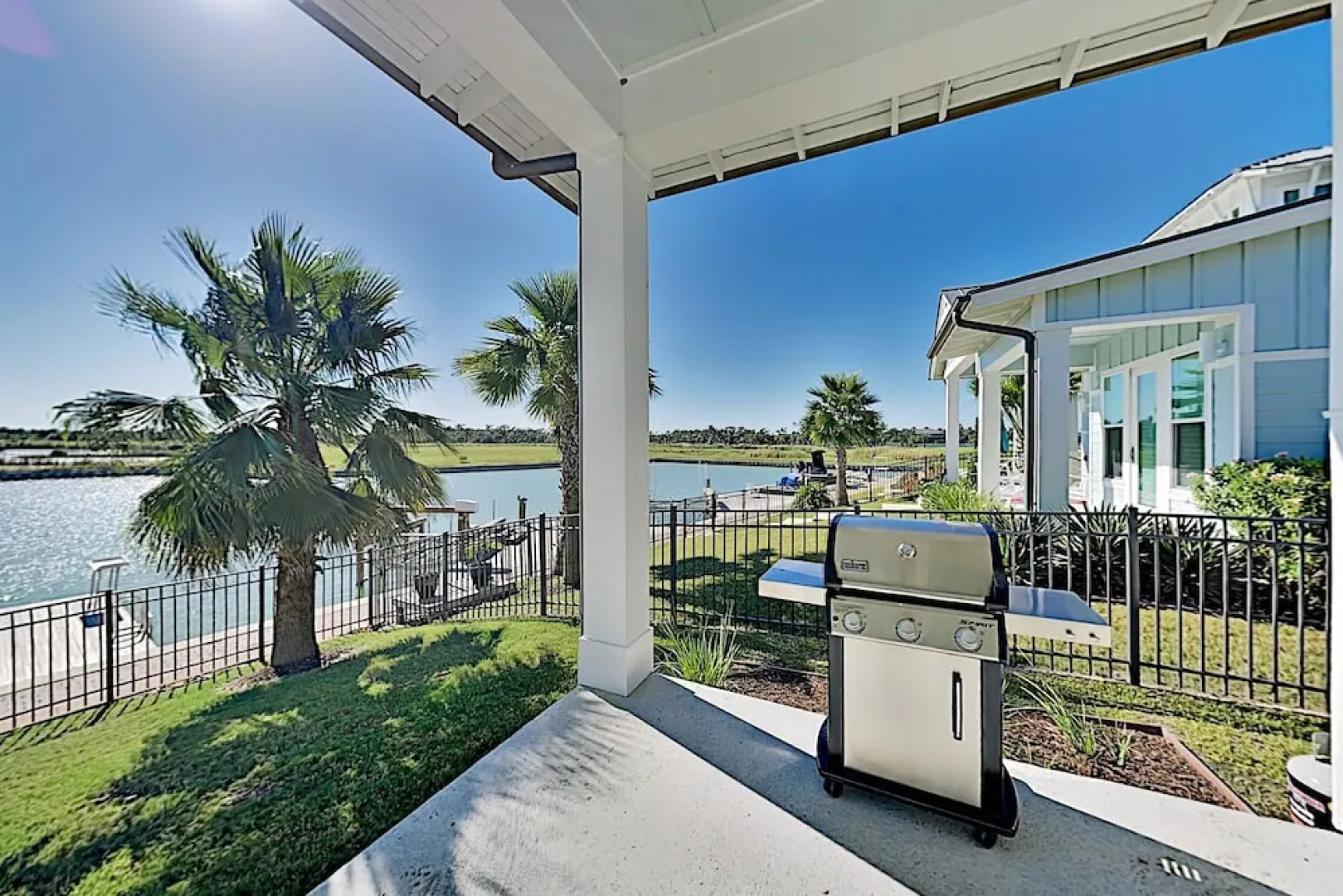 Upscale In The Reserve At St. Charles Bay! 3 Bedroom Home