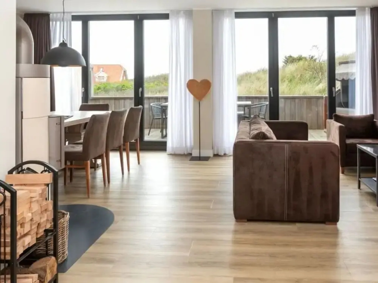 Reethuus Nord Modern Retreat