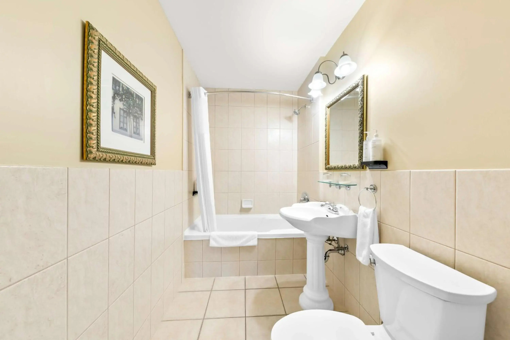 The Arlington Hotel, Bw Signature Collection