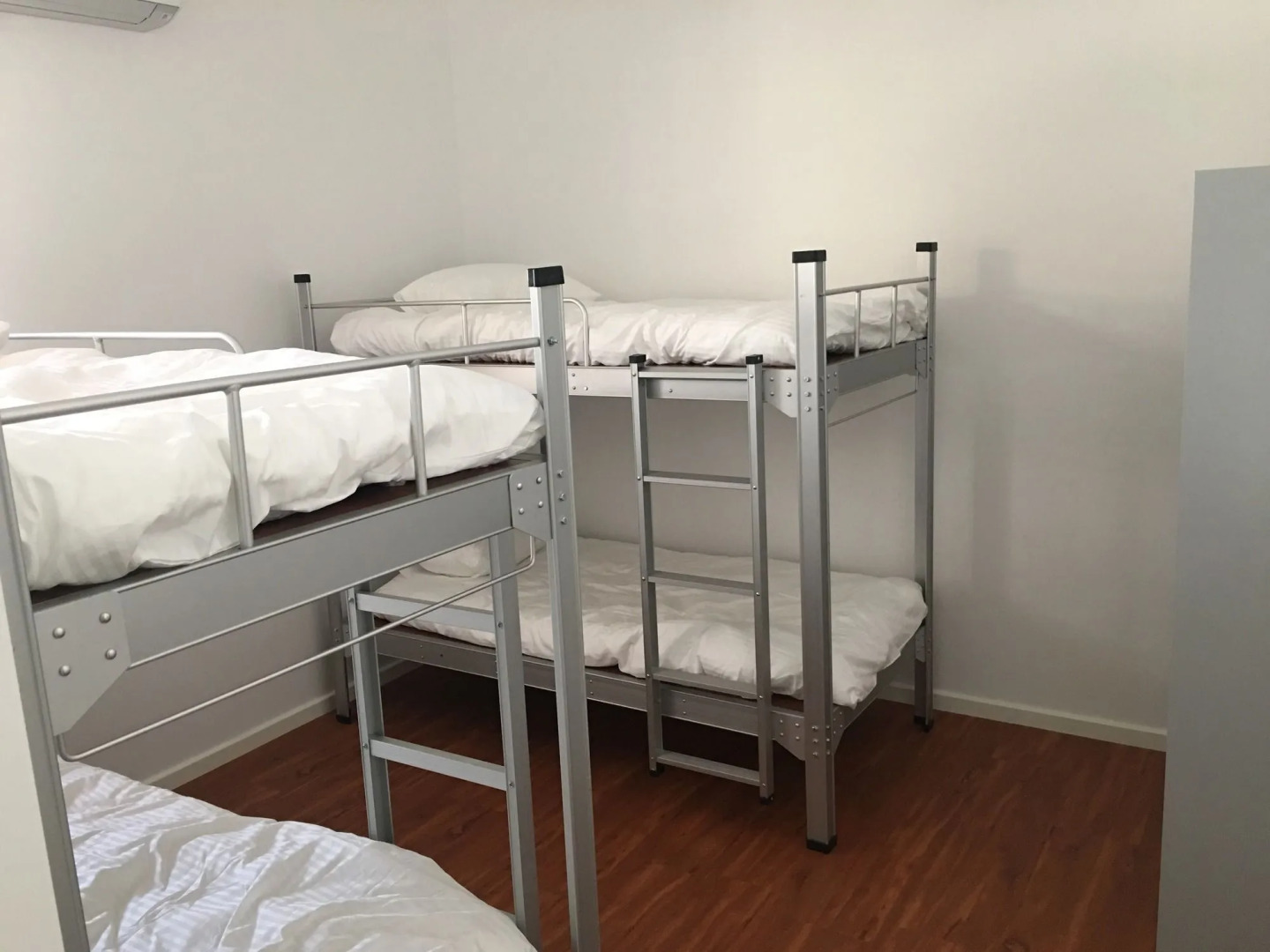 Downtown Backpackers Hostel - note - Valid Passport required for check in