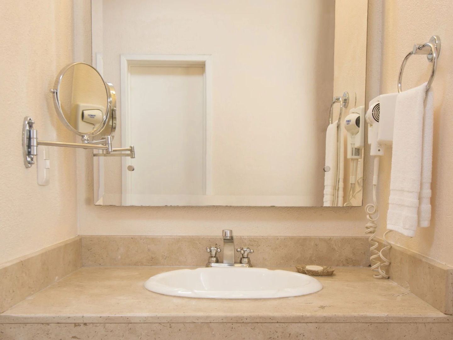 Hotel Río Queretaro