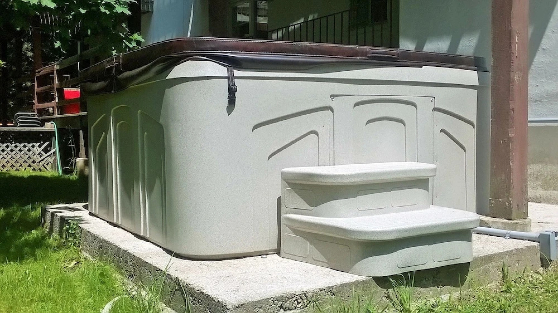 4 Bedroom Blue Mountain Rental with Hot Tub