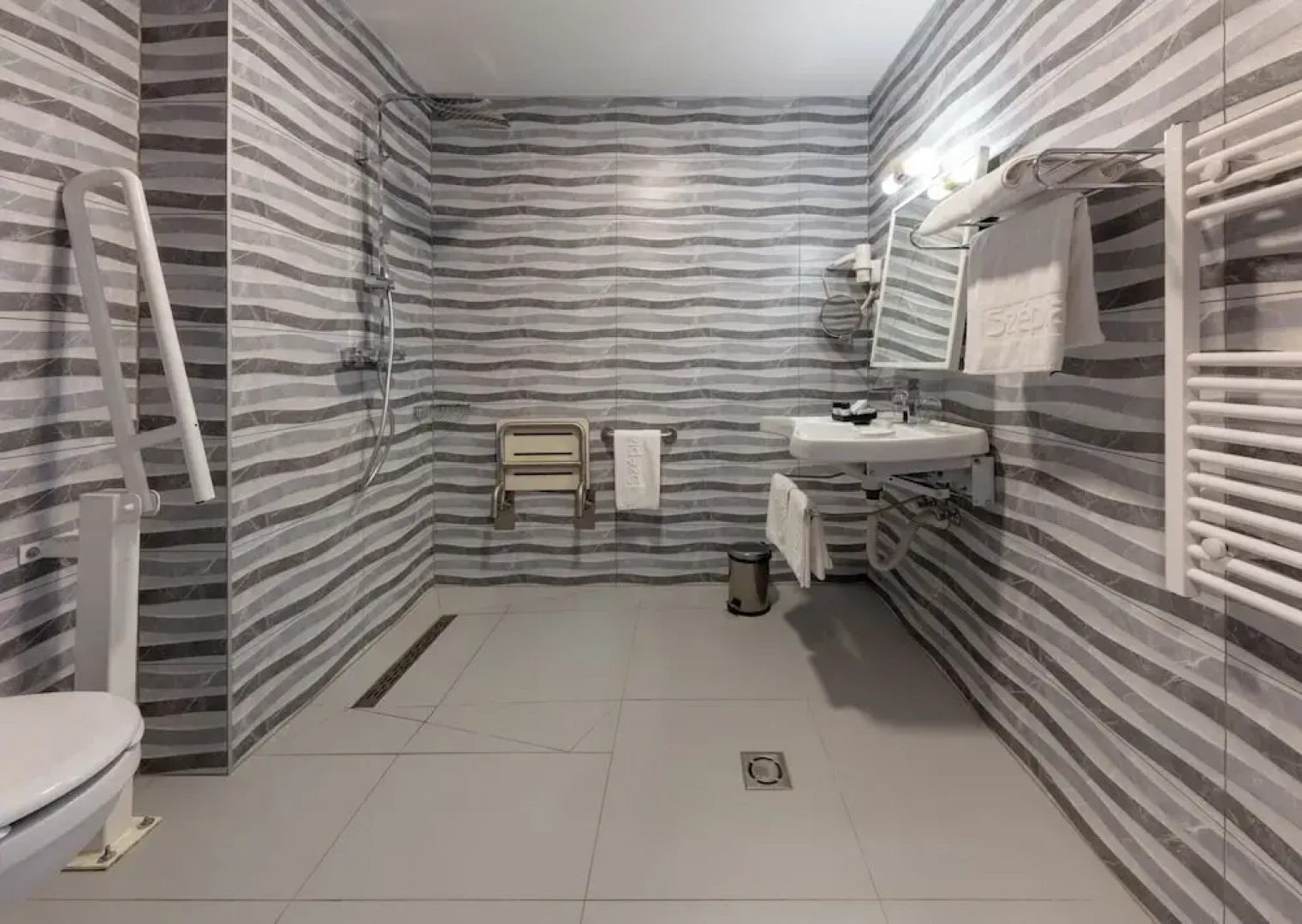 Szépia Bio & Art Hotel