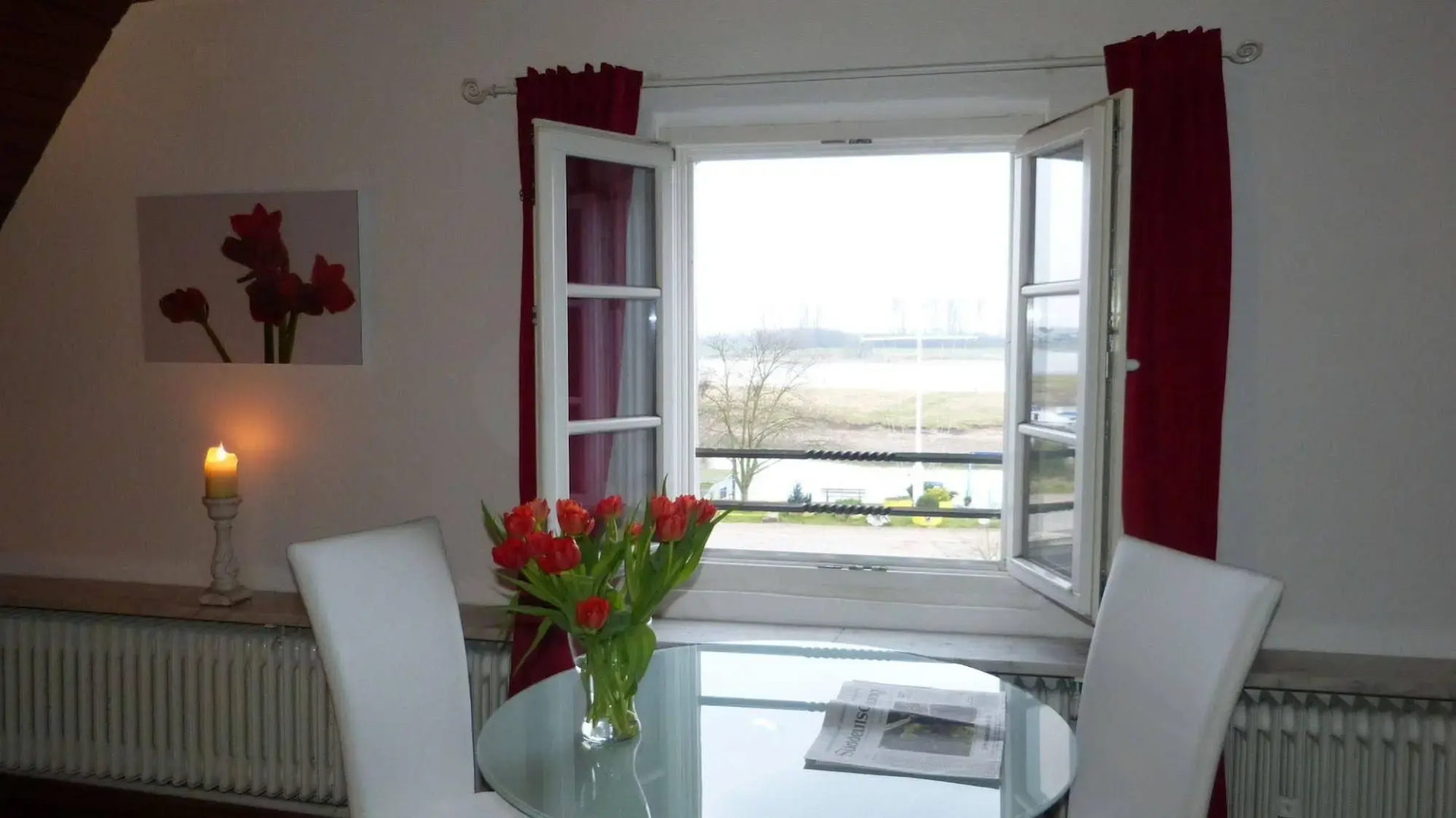 RheinRiver Guesthouse - Direkt am Rhein