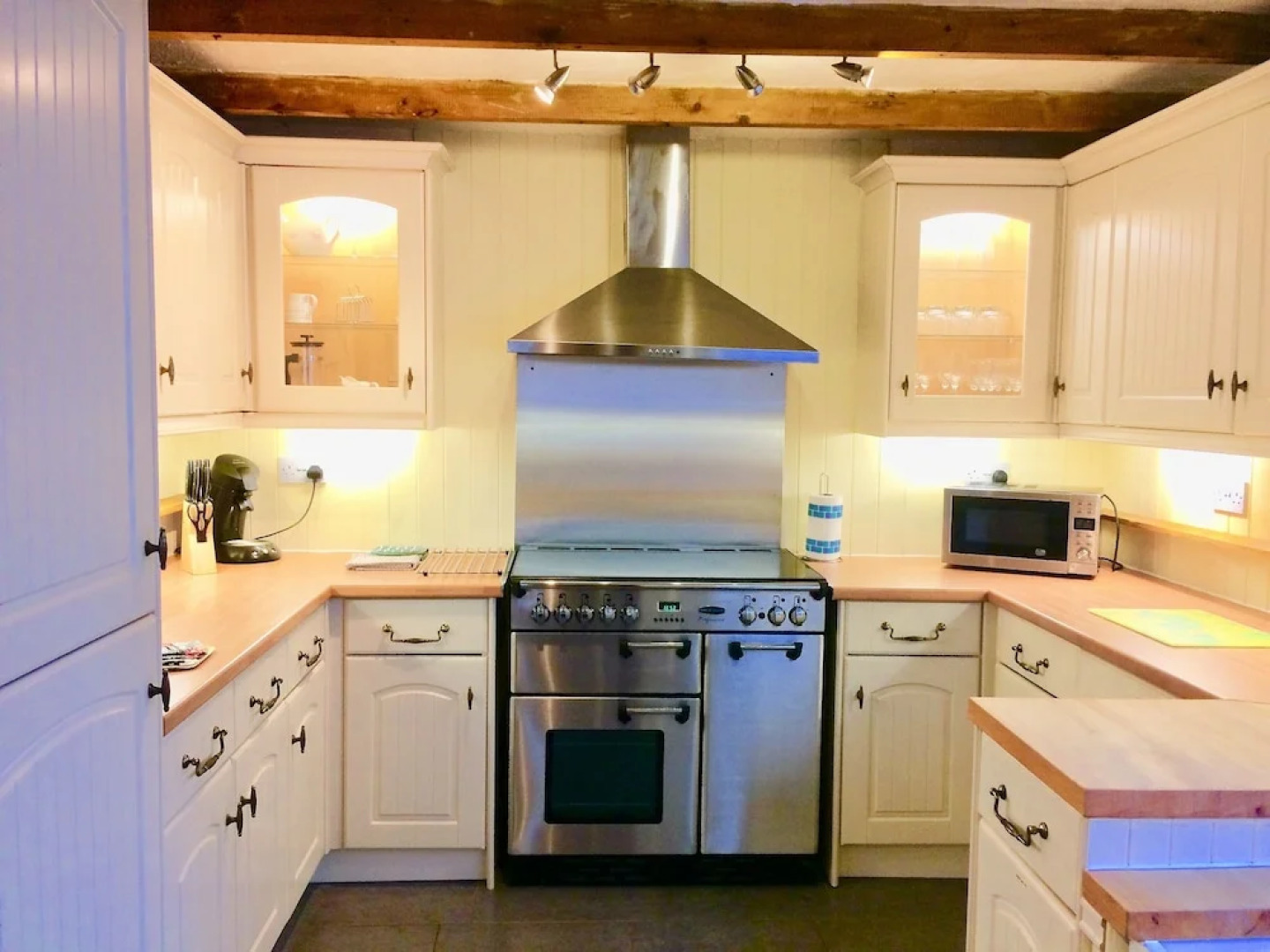 Stones Throw Cottage