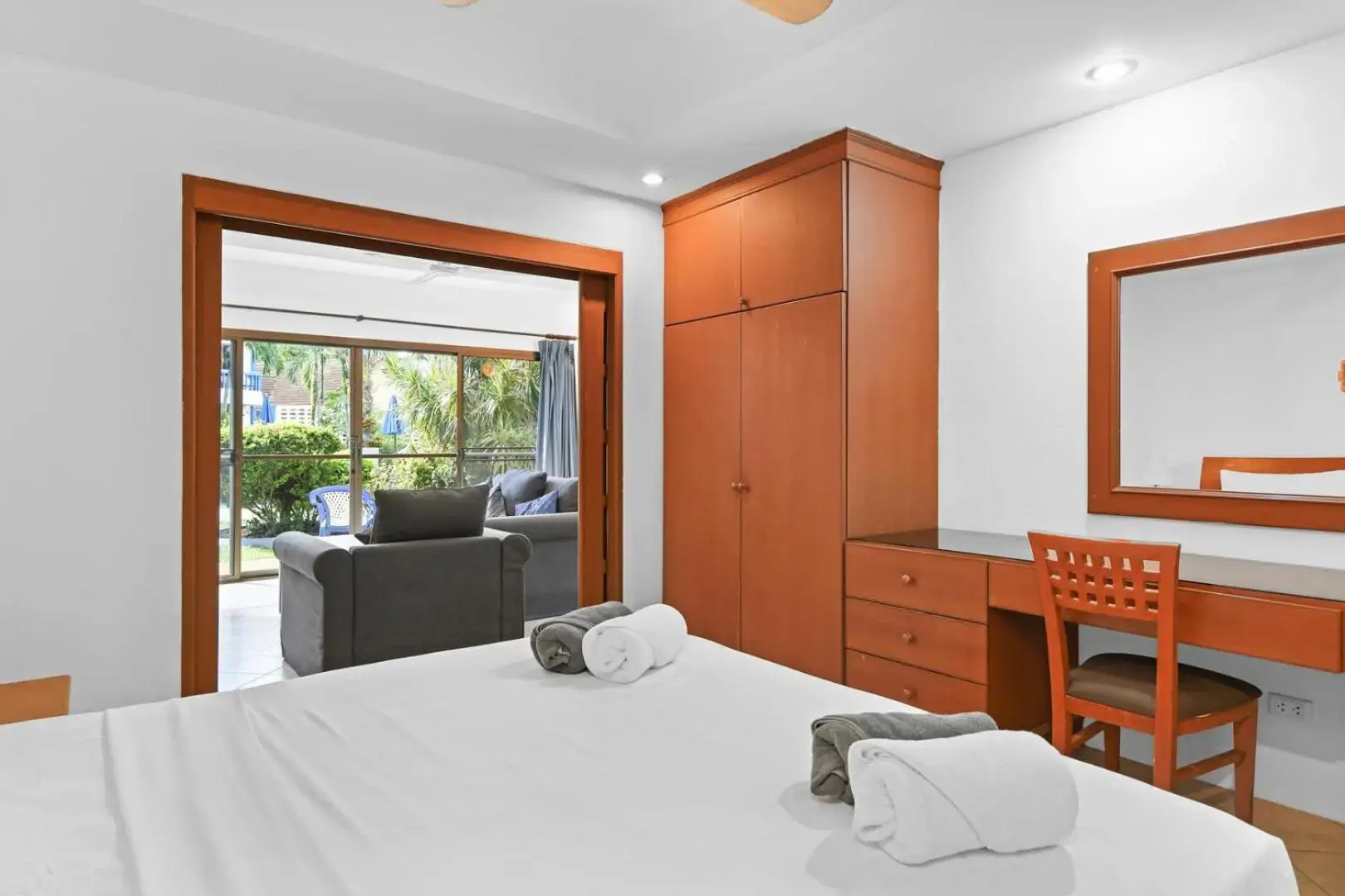 The Club Residence