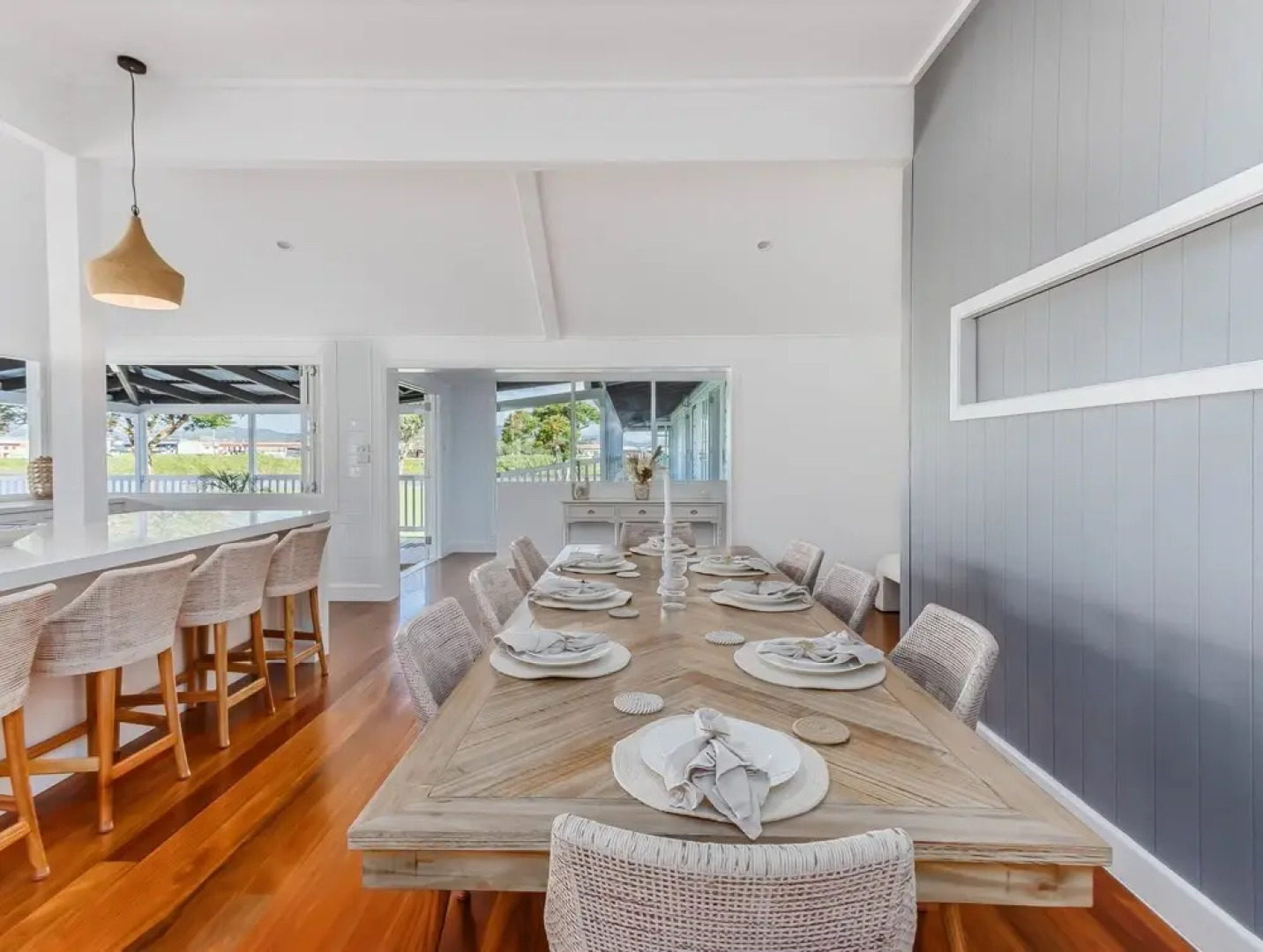 Hamptons White House