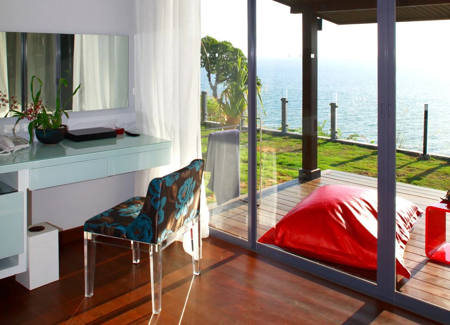 The Houben Hotel,  Adult Only