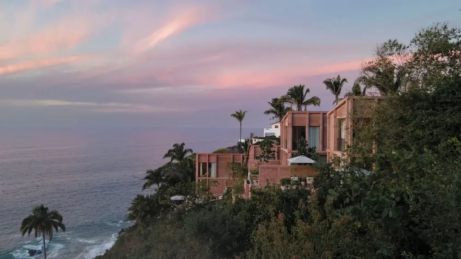 Rosa Morada Luxury and Private Beach