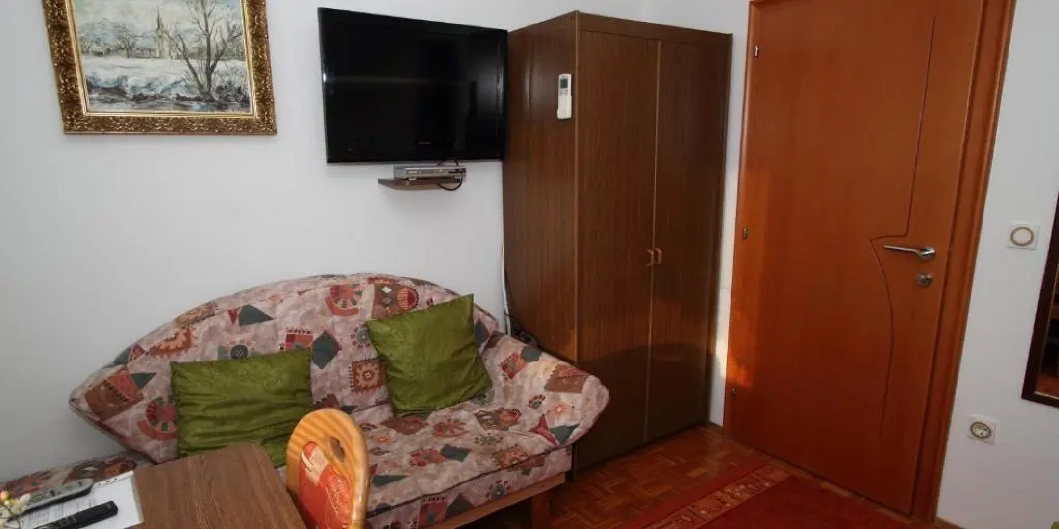 Rooms & Apartments Jana