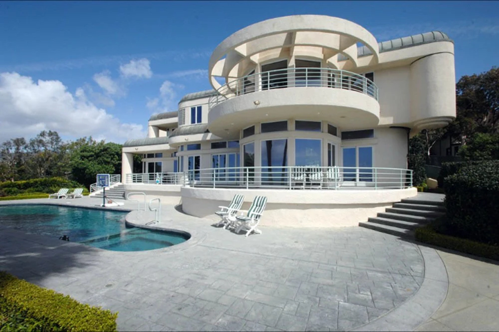 Malibu Spectacular Ocean View Mansion