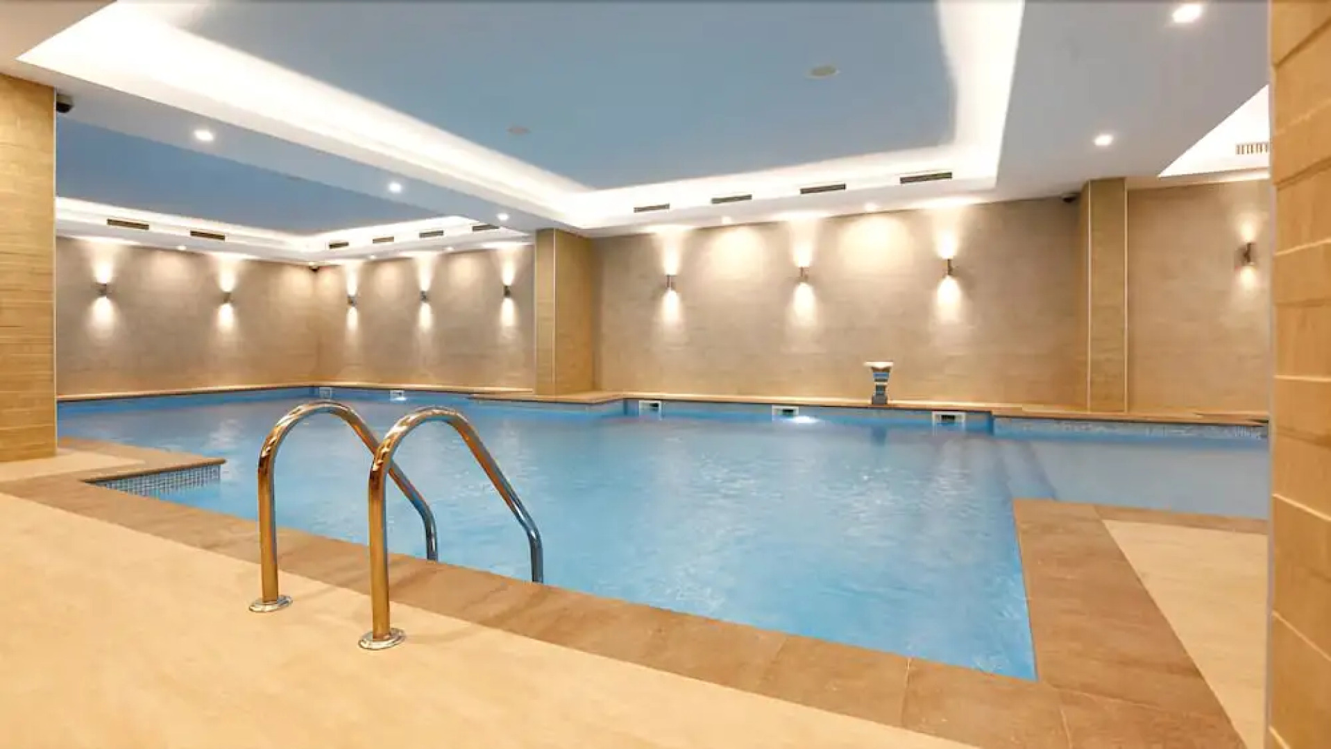 Отель Aleksandar Palace