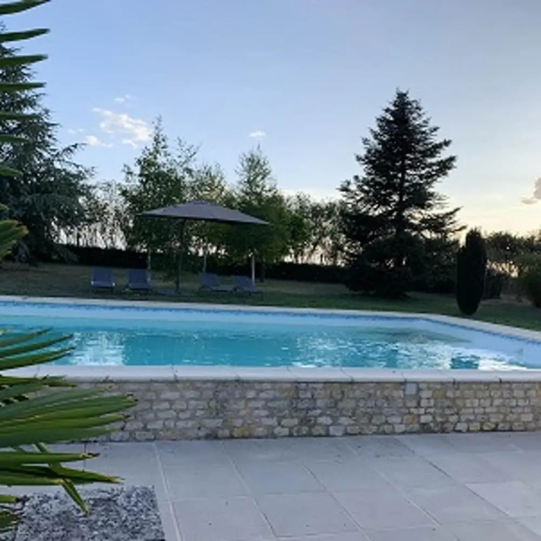 Villa With 5 Bedrooms in Saint-jean-de-sauves, With Private Pool, Enclosed Garden and Wifi