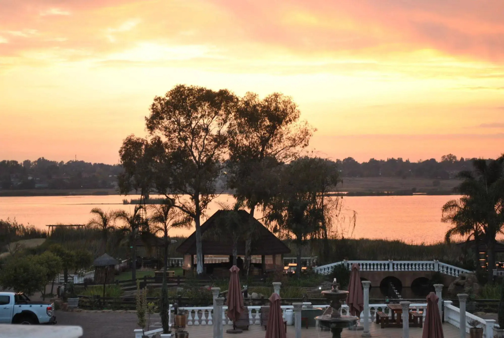 Flamingos Nest Guest House